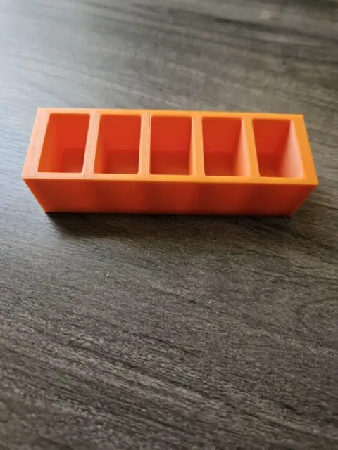 USB Flash Drive Holder — Image 2 of 3