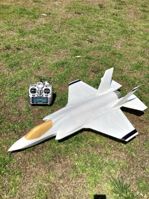 Lockheed Martin F-35A Lightning II 720mm EDF Flyable RC Jet