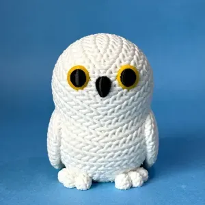 Knitted Snow Owl
