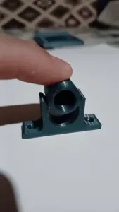 Snap-Fit C-Clip / Bracket Mount