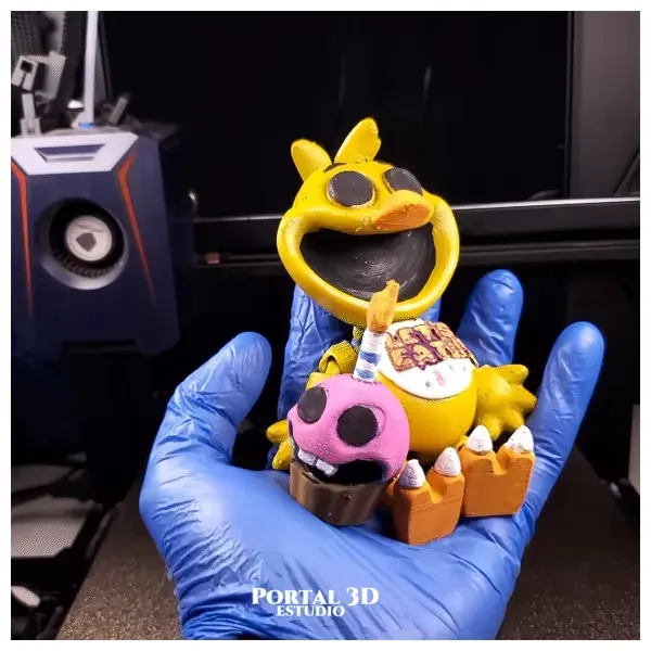 SMILING CHICA AND CUPCAKE /PRINT-IN-PLACE WITHOUT SUPPORT — Фото 3 из 7