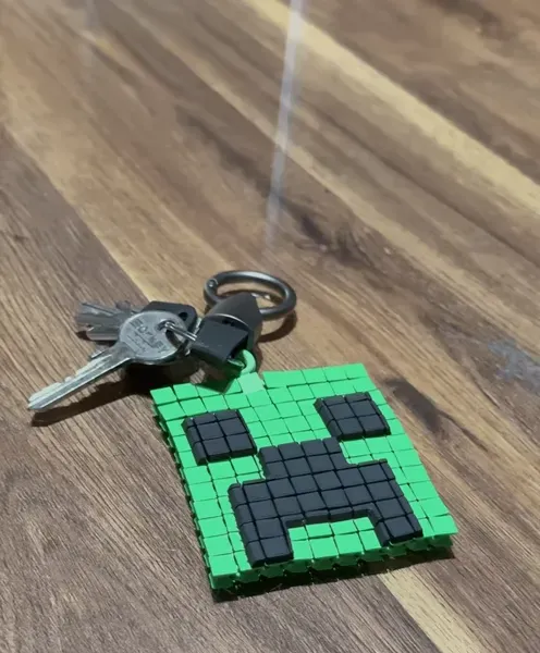 Minecraft Keychain Articulated / Creeper + TNT — Фото 2 из 9