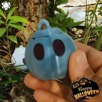 Halloween Special Fidget Ghost Keychain — Фото 2 из 7