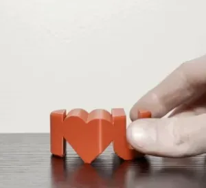 Text Flip - I Heart U