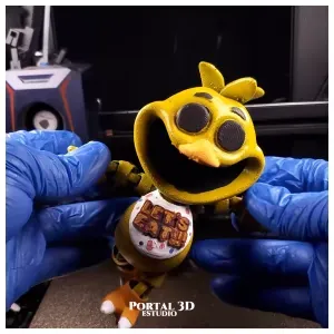 SMILING CHICA AND CUPCAKE /PRINT-IN-PLACE WITHOUT SUPPORT