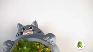 Chunky Cat Plant Pot
