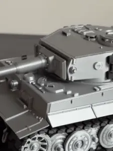 Tiger I Ausf. E Heavy Tank Tiger Tank Remastered 1/35 Scale