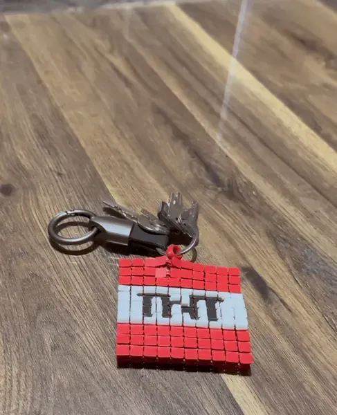 Minecraft Keychain Articulated / Creeper + TNT — Фото 3 из 9