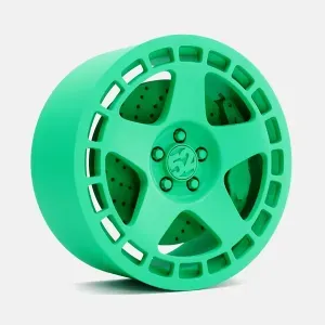 18x8.5 Fifteen52 Turbomac Wheel and Brake