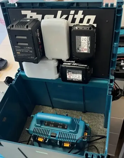 Makita LXT Makpac (or wall mount) battery holder — Image 3 of 4