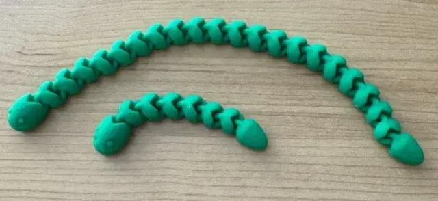 Cute Articulated Snake — Фото 6 из 9