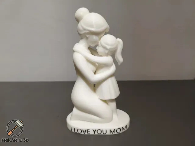 Forever Hug – Mother & Daughter Embrace Decoration — Фото 2 из 3