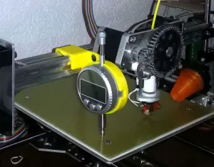 Print bed and Z-axis calibrating tool for the K8200