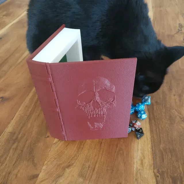 Skull Book for dice or candy - Snap close, no magnets needed — Image 7 of 9