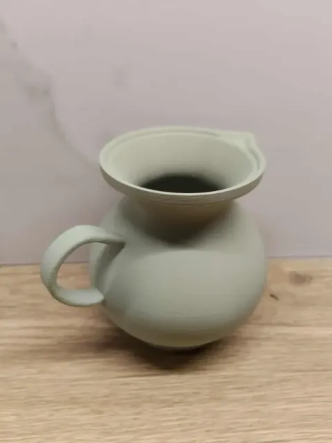 Milk jug — Image 5 of 6