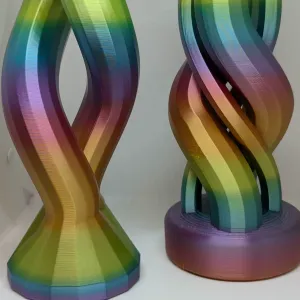 Twisted split vases, 2 models