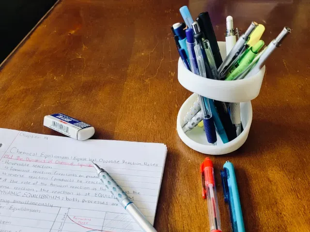 Minimalist Design Pencil Cup — Фото 4 из 4