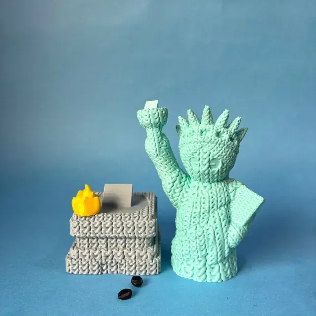 Knitted Statue Of Liberty (Multiparts) — Фото 4 из 9