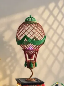 SKY HIGH-FLOATING LAMP