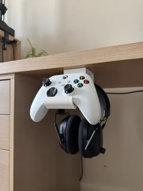 Headset and Controller Under Desk — Image 2 of 7