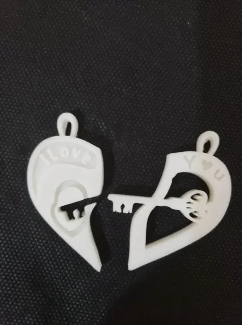 HEART LOCK AND KEY CHAIN — Image 5 of 7
