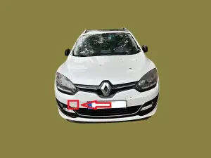 Renault Megane Front Tow Eye Cover 511807257R