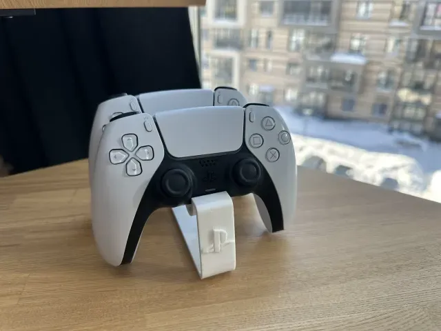 Stand for two PS5 controllers — Фото 2 из 9