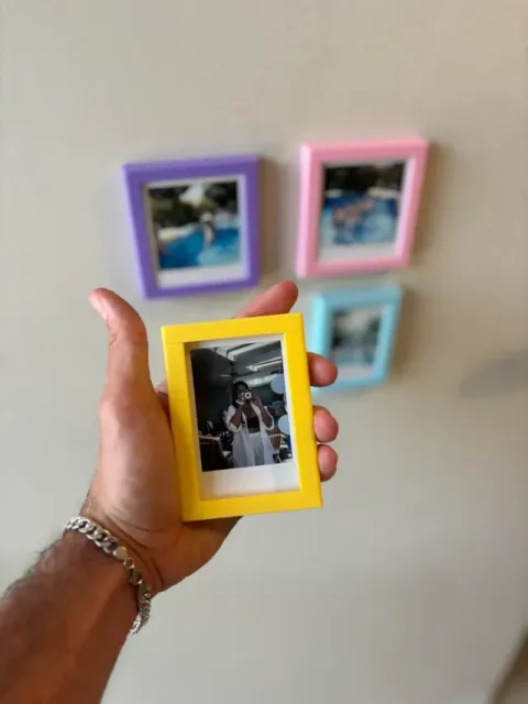 Instax Photo Frame Holder (Mini + Square) – Magnetic Display — Фото 8 из 9