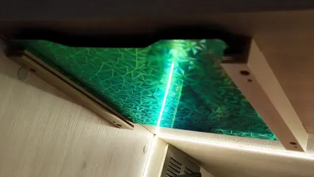 Guide rails for PEI heating plates (mounting under the desk) — Image 2 of 8