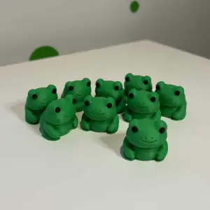Mini frogs