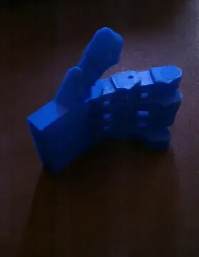 Robot hand. — Image 3 of 4