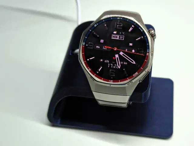 Charging Dock for Huawei Watch GT 6 Pro — Фото 6 из 9