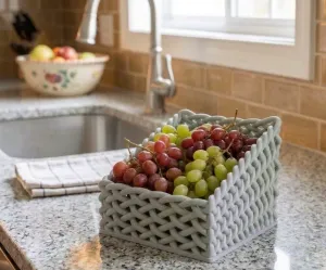 Storage basket