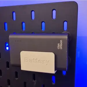 Powerbank holder (an 'Ikea Skadis Charger wall'  module)