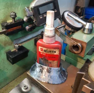 thread locker bottle stabilizer