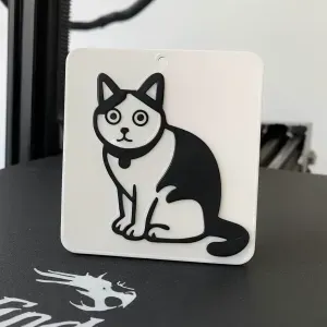 Sitting Cat Keychain (B&W-2 Sides)