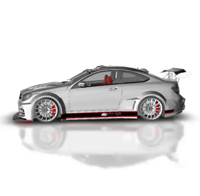 Mercedes-Benz C63 AMG — Фото 3 из 4