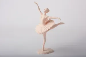 Minimalist Ballet Dancer Figurine - Elegant Sculpture