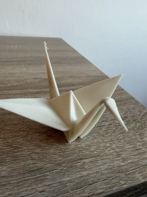 Origami crane — Image 2 of 4