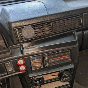 Volvo 740/940 Pen/Coin Tray