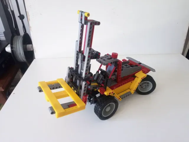 The Tactical Forklift LEGO — Image 6 of 8
