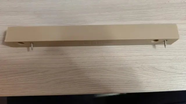 Guide rails for PEI heating plates (mounting under the desk) — Image 6 of 8