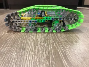 LEGO TECHNIC INSPIRED RC TANK