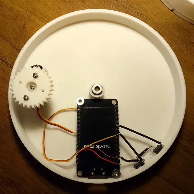 Turntable - Rotating Item Display - For Retail/Seller Items — Image 3 of 8