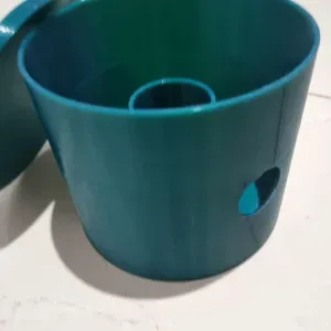 Toilet paper Roll encloser MK1