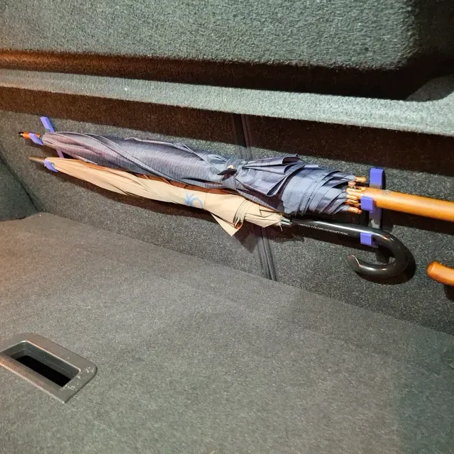 Universal Car Umbrella Holder — Image 2 of 6