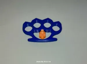 brass knuckle_skull