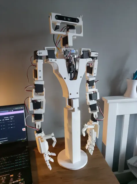 Nova Humanoid Robot Extended Rotating Desktop Stand — Фото 2 из 9