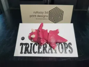 Flexi Triceratops