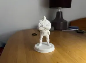 Heavy – Team Fortress 2 Character Figurine